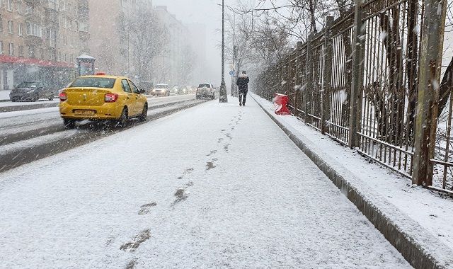 Москва первый снег картинки